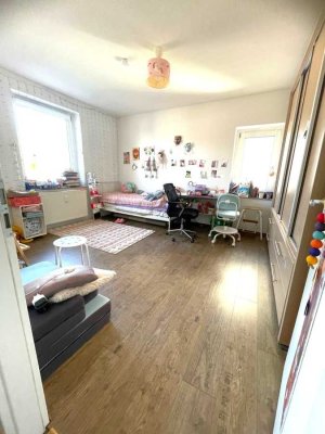 *** Solide Kapitalanlage: vermietete 2-Zimmerwohnung, ruhig und doch zentral ***