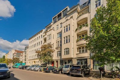 moderne 4-Zimmer Dachgeschosswohnung in zentraler Lage!