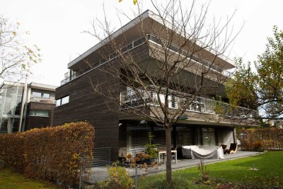 ** MODERNES 3-ZIMMER-PENTHOUSE MIT BEEINDRUCKENDER DACHTERRASSE  **