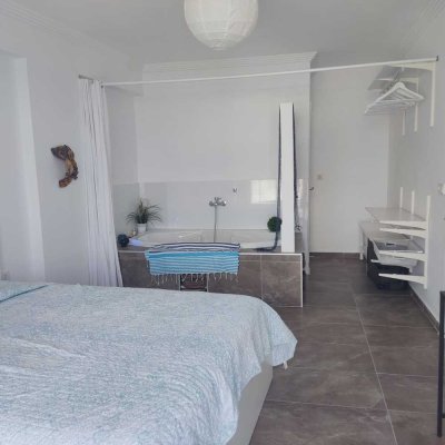 Ansprechende 4-Zimmer-Wohnung mit Balkon in 70178, Stuttgart