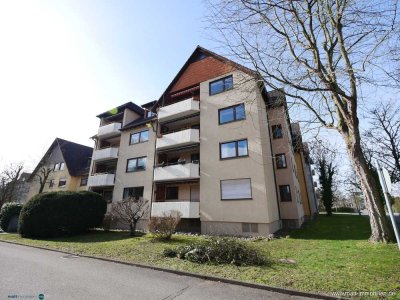 Großflächige 3- Zimmer Dachgeschoss Wohnung mit Balkon in Radolfzell