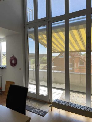 Exklusive, gepflegte 3-Raum-Maisonette-Wohnung mit geh. Innenausstattung mit Balkon und EBK