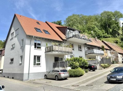 Stilvolles Wohnen mit Komfort – 3-Zimmer-Refugium mit Garten und Terrassenfläche, KfW-Standart!