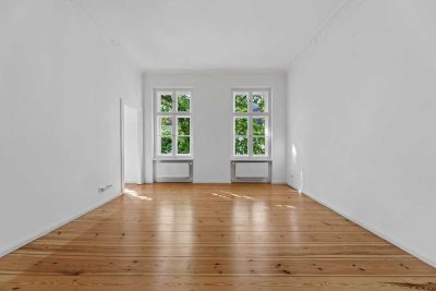 2 Zimmer Altbauwohnung im ruhigen Seitenflügel - Bezugsfrei