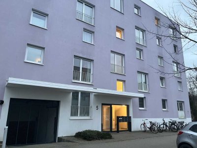 Stilvolle 2-Zimmer-Wohnung mit Balkon und Einbauküche in Konstanz-Peterhausen-Mitte