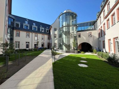 Exklusive großzügige 2-Zimmer-Maisonettewohnung in direkter Citylage der Mainzer Altstadt