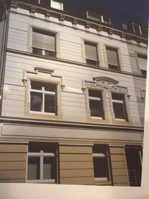 Schönes top-renoviertes Stil - Altbau-Haus in Frankfurt am Main