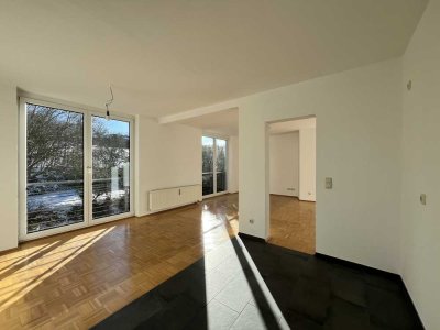 Bo-Stiepel - helle + moderne 3,5-Zimmer-Wohnung mit Parkett im Grünen