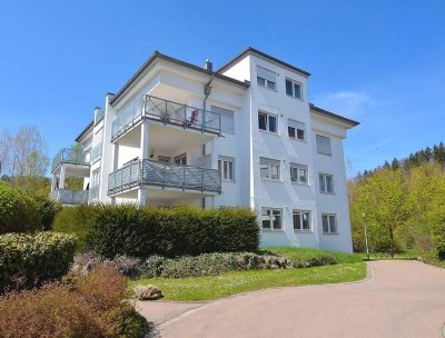 Gemütliche 2-Zimmer-Wohnung mit Balkon und TG-Stellplatz in ruhiger Wohnanlage in Blaustein