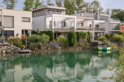 Wohnen, wo andere Urlaub machen - Traumhaus mit direktem Seezugang