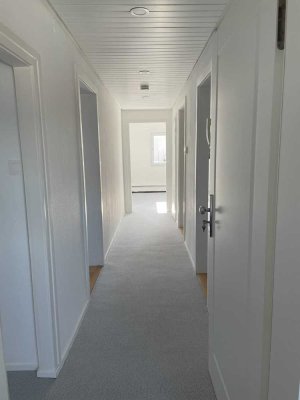 Helle und gemütliche 3-Zimmer-Dachgeschosswohnung in Stuttgart-Botnang
