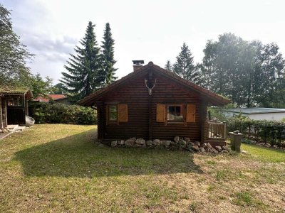 urige Blockhütte in Seenähe -Ferienobjekt-