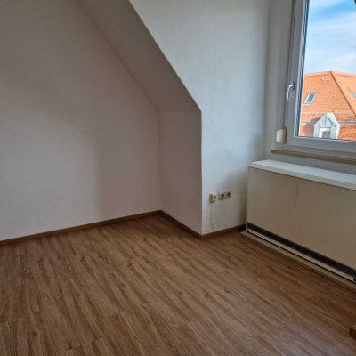 2-Zimmer-DG-Wohnung in Pfersee-Augsburg