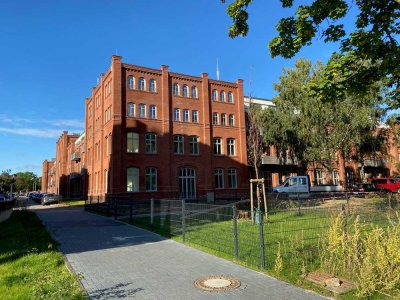 Dein Platz am Wasser – 2-Zimmer mit Spreeblick und Balkon!