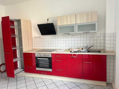 Helle 2-Zimmerwohnung mit großer Wohnküche, Balkon und Tageslichtsbad