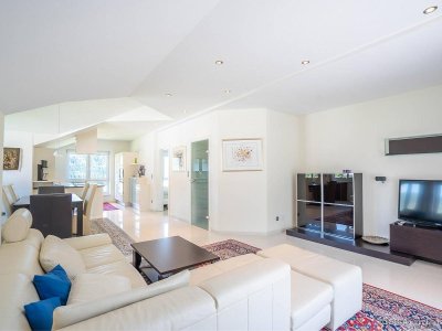 Top Lage in Rohmoos und Schipistennähe - 132 m² DG Wohnung mit Dachstein &amp; Schladmingblick