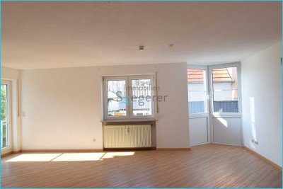 Immobilien Seegerer: Herrlich gelegene 2-Zi-Wohnung mit Balkon in Kressbronn