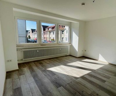 Stilvolle 1-Zimmer-Hochparterre-Wohnung  mit Einbauküche in Bremen