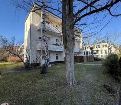 Attraktive Eigentumswohnung Terrasse und Gartenanteil
im Berliner Westend - Charlottenburg