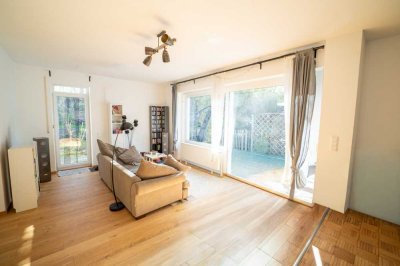 Familienhaus mit separater Einliegerwohnung & Garage, ideal für Mehrgenerationen oder Mieteinnahmen