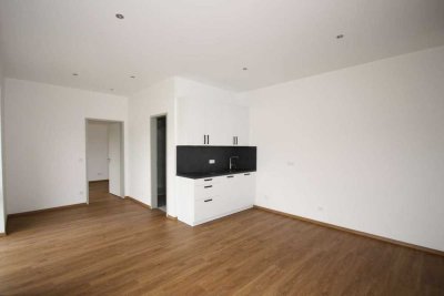 Ideal für Pendler - bahnhofsnah gelegene 2-ZKB / ca. 47 m² Wfl. / EG in Pfaffenhofen+Außenstellplatz
