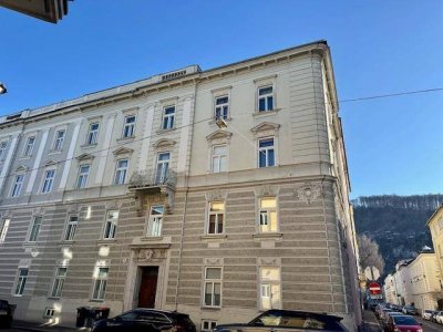 Altbauwohnung in Ceconi-Villa in Top-Lage Andräviertel, Provisionsfrei!