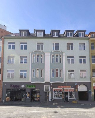 Modernisierte 3 Zi.-Wohnung im Dachgeschoss in zentraler Lage