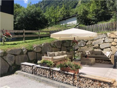 Modernes Appartement mit 73 m² in Kaprun. Ruhige Lage, Terrasse und Sauna. Touristische Vermietung!
