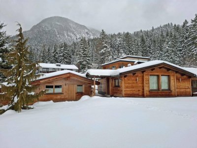 Freizeitwohnsitz-Rarität in Leutasch: Stilvolles Alpenchalet