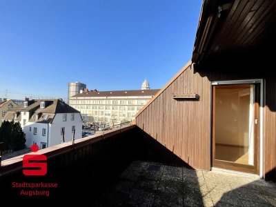 großzügige 3-Zimmer-Dachgeschosswohnung mit Terrasse