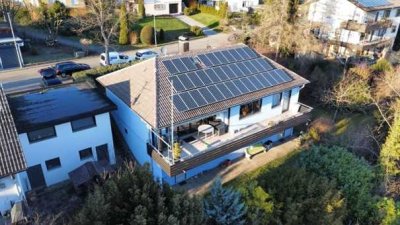 Ein Zuhause, in dem Sie langfristig glücklich sein können, frisch renoviert, 6-Zi-EFH, Top-Lage