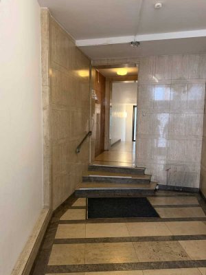 Attraktive Kapitalanlage oder Singlewohnung – modern, zentral und mit Tiefgaragenstellplatz