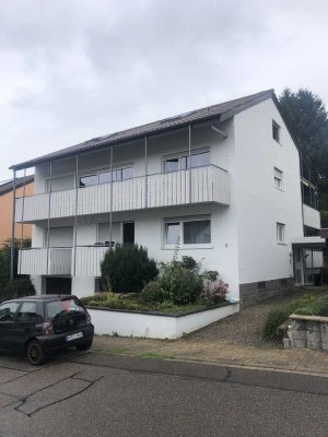 4-Zimmer-Wohnung mit Balkon und Garten in Pfinztal-Berghausen