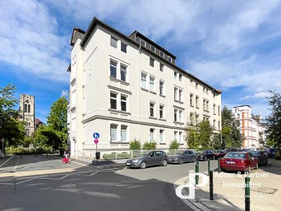 **ALTBAUWOHNUNG MIT NEUWERTIGER HEIZUNG UNWEIT DER PAULIKIRCHE**