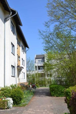 Kleine 3-Zimmerwohnung mit Abendsonne am Baunsberg