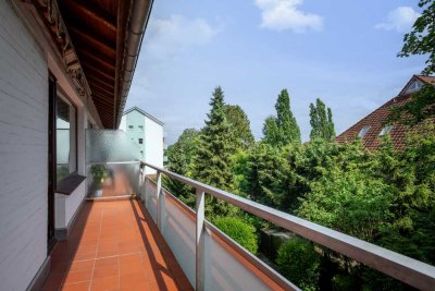 Helle, sehr gut geschnittene 2-Zi-Whg, sonniger Südbalkon, zentraler Lage,