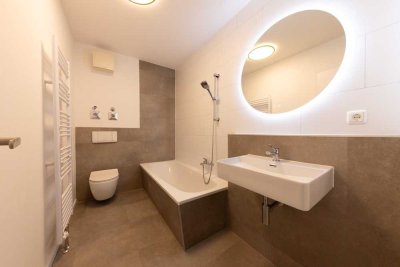 bezugsfreie renovierte 2 Zimmer Wohnung direkt am Körnerplatz provisionsfrei