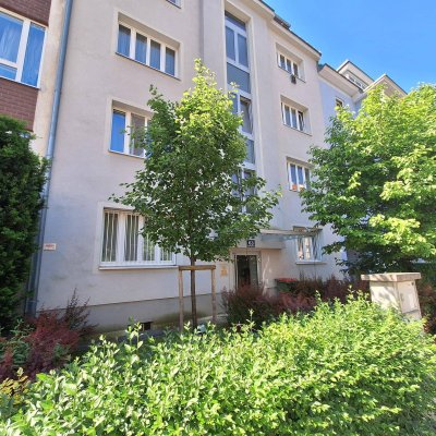 2 Zimmer Wohnung mit Gartennutzung in sehr guter Lage, Nähe Semmelweisklinik, Privatverkauf