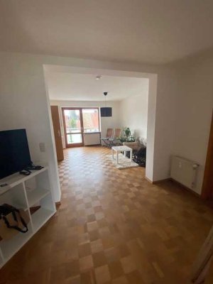 Ansprechende 4-Zimmer-Wohnung mit Wohnküche in Lengdorf