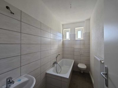 DREI ZIMMER in BELIEBTER LAGE