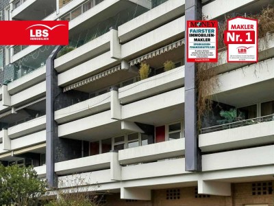 Sehr gepflegte 2-Raum ETW mit Einbauküche und Aufzug im Haus!