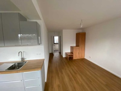 Renovierte 1-Zimmer-Wohnung in Riemerling