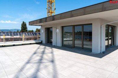 105 m² Dachterrasse für Ihr Leben im Freien – barrierefreie Komfortwohnung mit grünem Energiekonzept