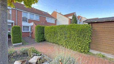 Familientraum in ruhiger Lage in Wettbergen - junges, gepflegtes RMH mit Garten, Garage & überdacht