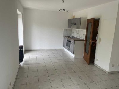 Möblierte 1-Zimmer-Wohnung mit Balkon & Tiefgarage – Bonn-Endenich