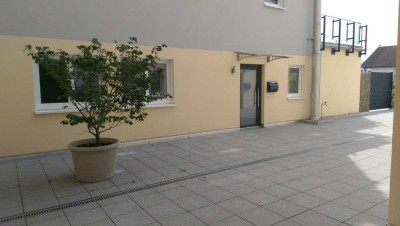 Barrierefreie 3-Zimmer Erdgeschosswohnung mit Terrasse und Einbauküche in Deidesheim