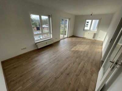 Lichtdurchflutete, neu renovierte 3-Zimmer-Wohnung mit Balkon in Würzburg - Oberdürrbach