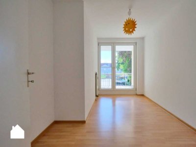Zentrale Wohnung ideal für die kleine Familie oder als WG!