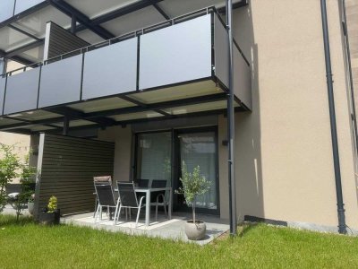 Großzügige 2,5-Zimmer-Neubauwohnung, Erdgeschoß, mit Terrasse und Garten