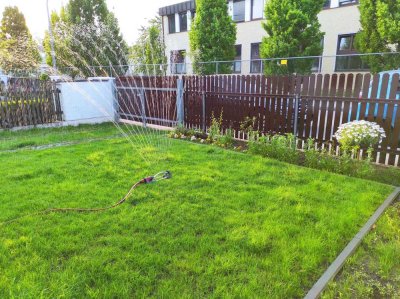 Provisionsfrei inkl. Stellplatz: 3 Zimmer Maisonette Gartenwohnung mit Einbauküche in guter Lage